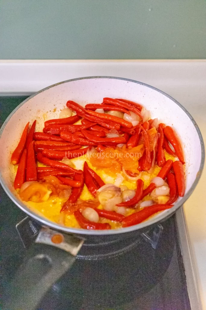 Master the Bold Flavors of Indonesian Sambal Goreng Today 7 Indonesian Sambal 04