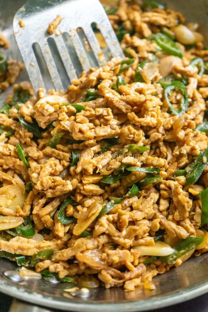 Oseng Tempe Cabe Ijo (Green Chili Tempeh Stir-Fry) 6 Oseng Tempe Cabe Ijo (Green Chili Tempeh Stir-Fry)