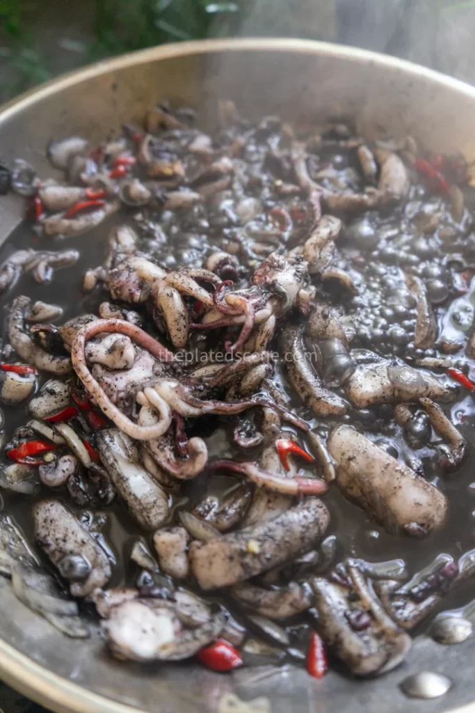 Cumi Saus Hitam: Indonesian Squid in Spicy Black Ink Sauce 5 Cumi Saus Hitam: Indonesian Squid in Spicy Black Ink Sauce