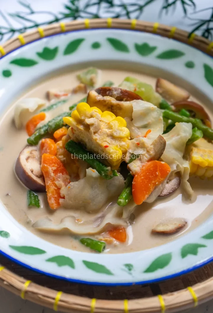 Sayur Lodeh (Indonesian White Vegetable Curry) 11 Sayur Lodeh (Indonesian White Vegetable Curry)