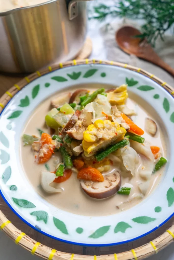 Sayur Lodeh (Indonesian White Vegetable Curry) 7 Sayur Lodeh 14